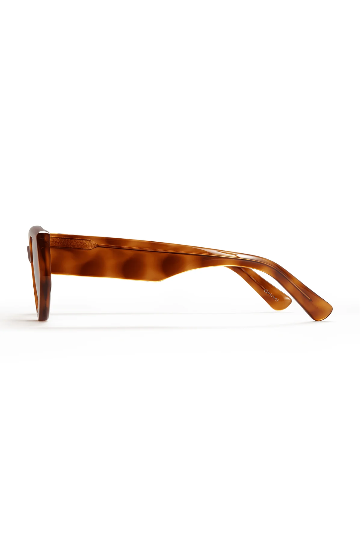 06 SUNGLASSES BY CHIMI - Image 6