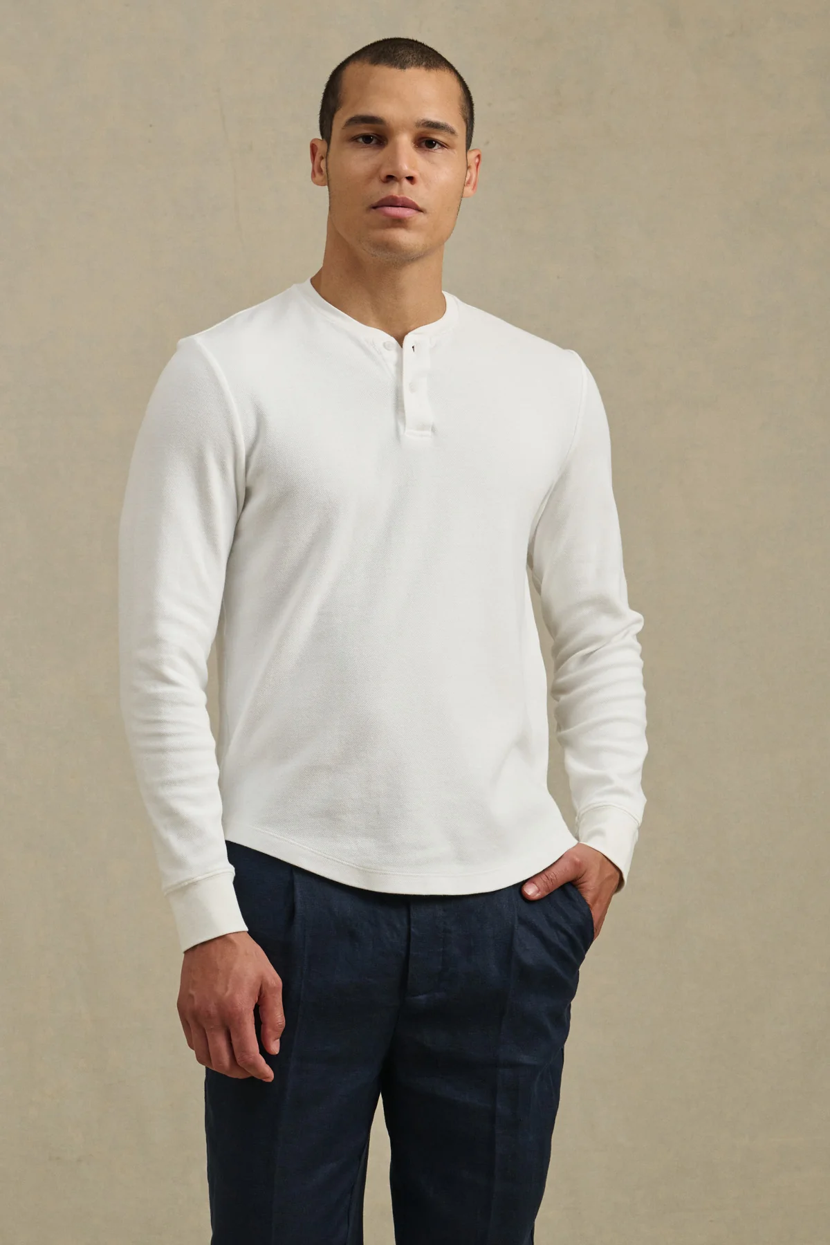 ARNOLD HENLEY - Image 6