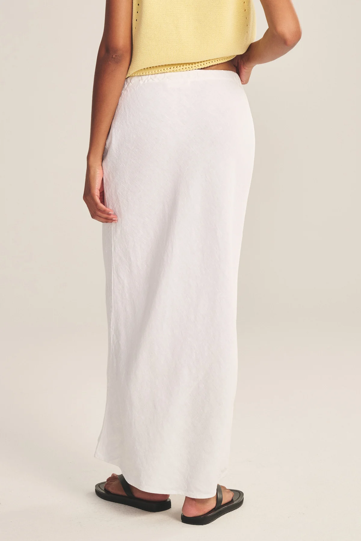 BEKA HEAVY LINEN SKIRT - Image 4