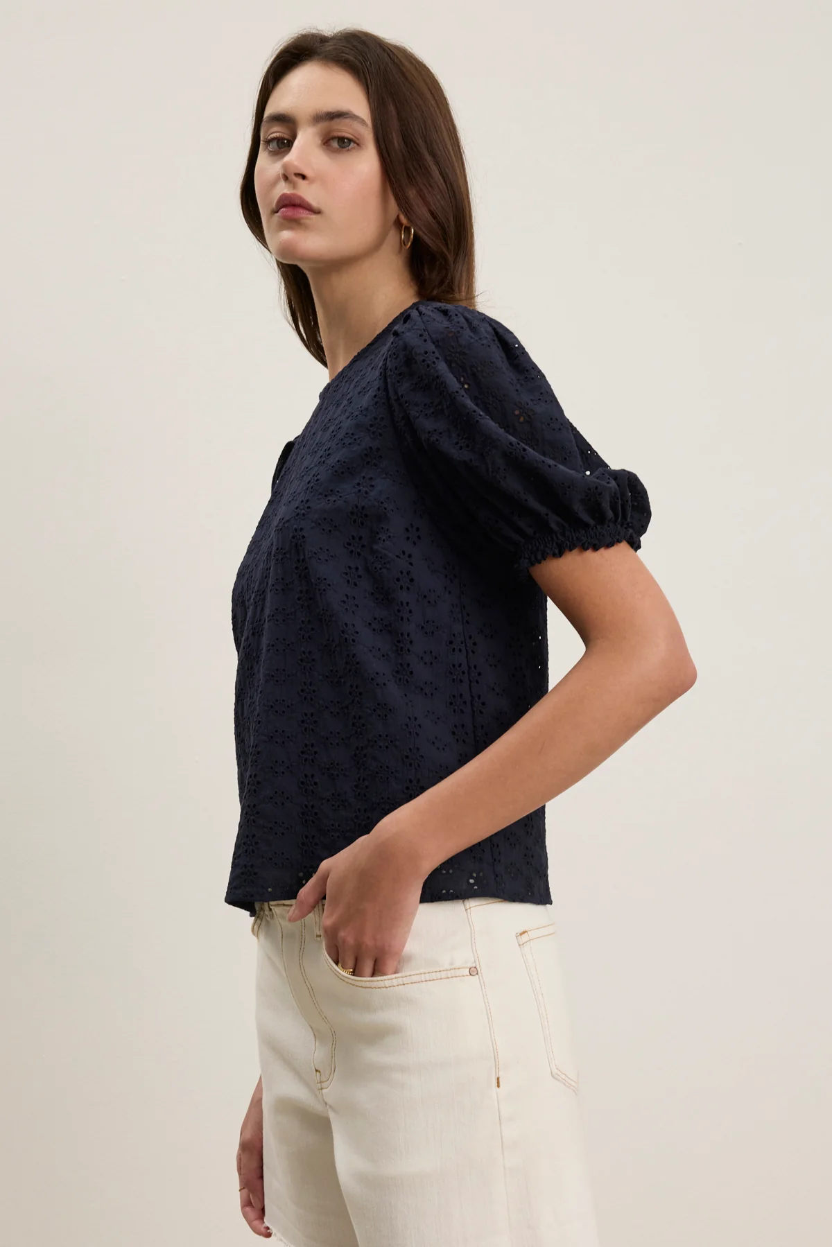 DALYN EYELET TOP - Image 3