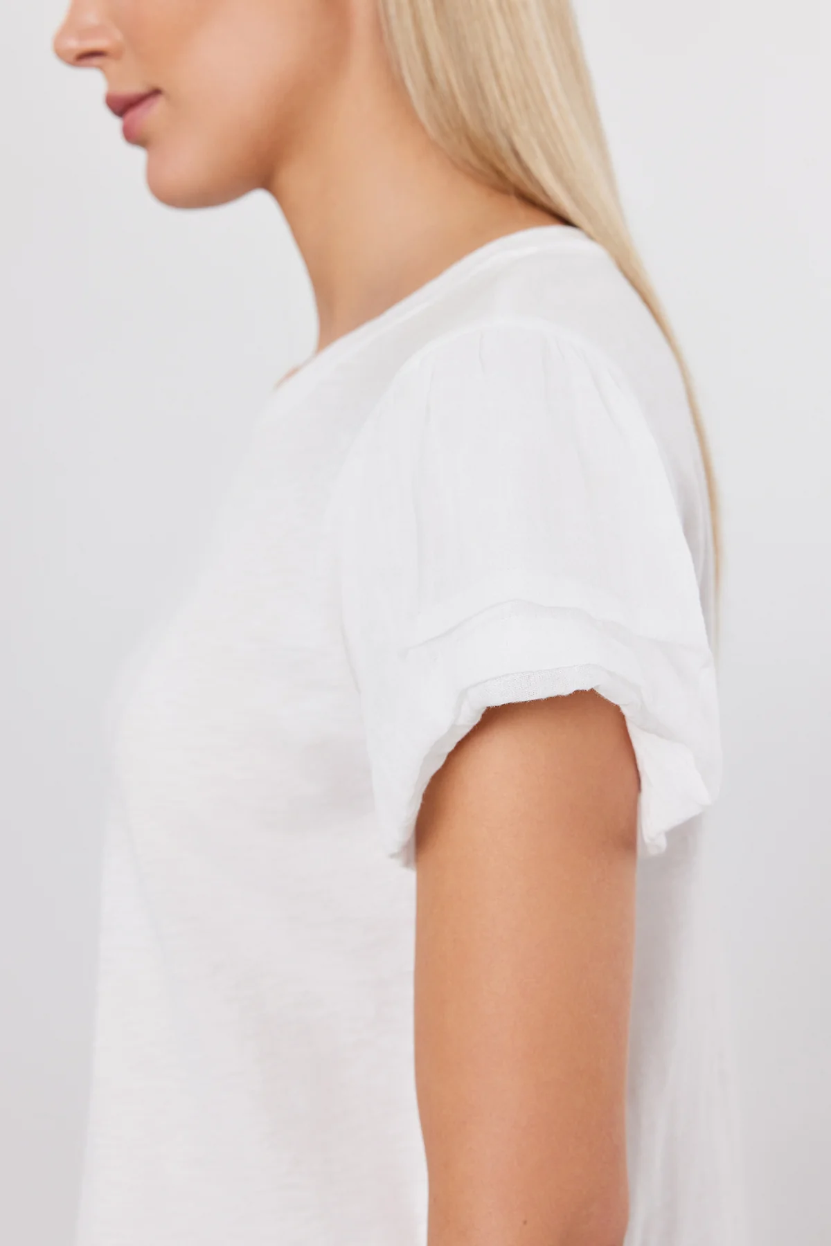 DELLA TEE - Image 5