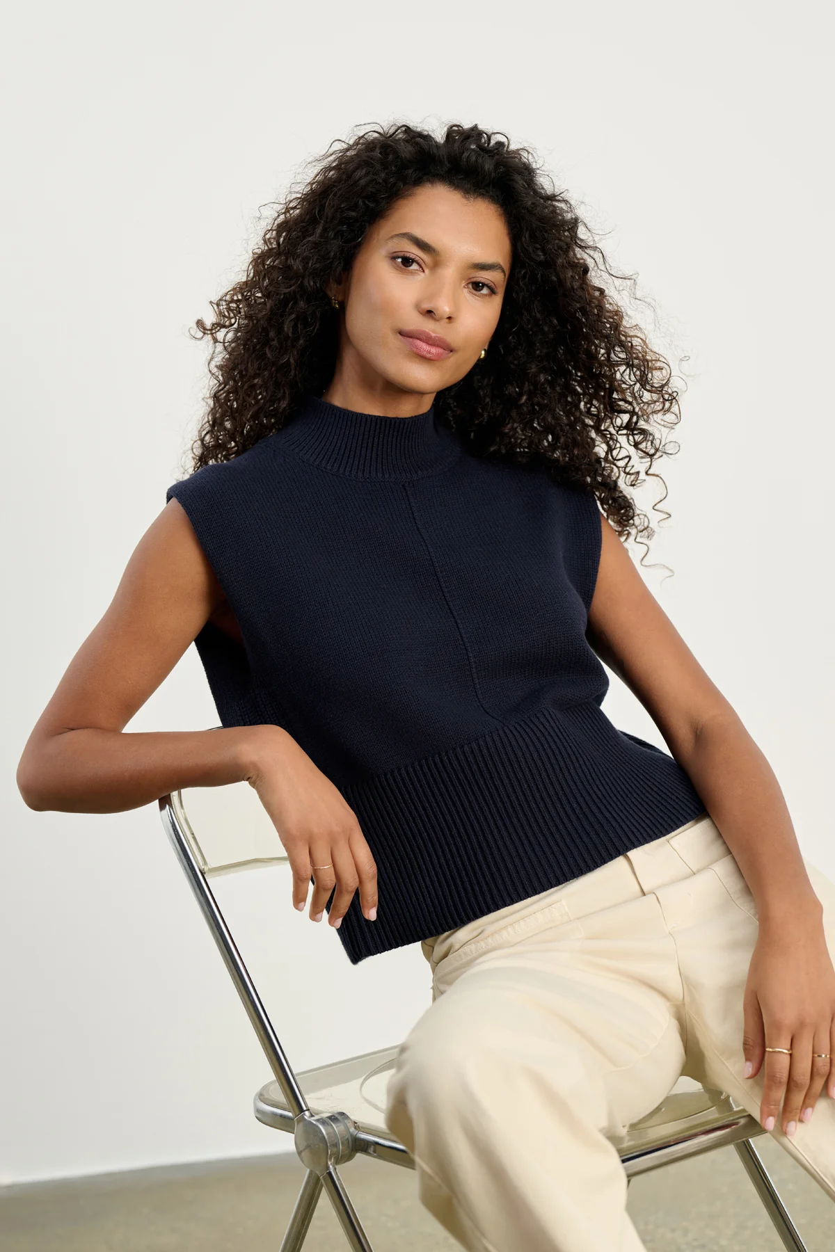 ELECTRA SWEATER VEST - Image 5