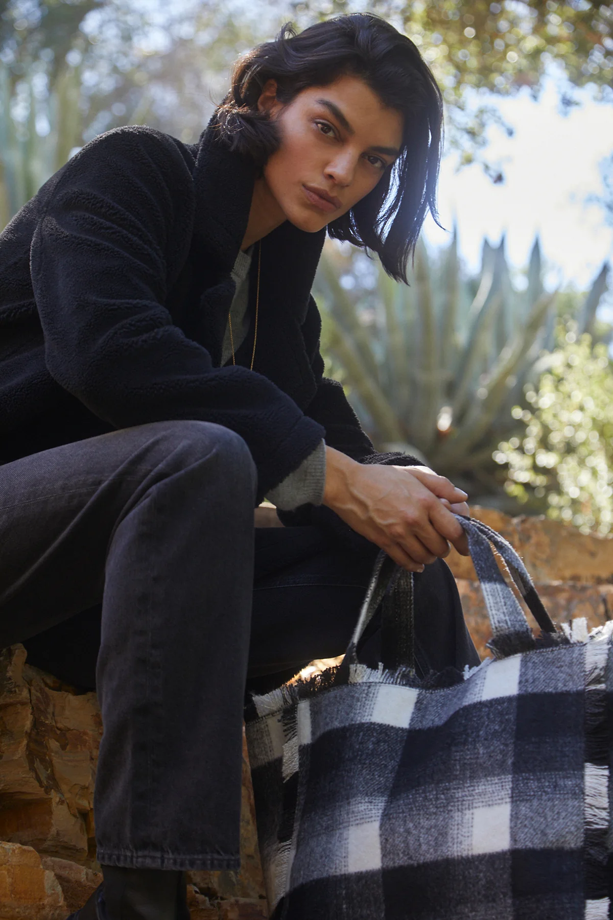 FRAYED FLANNEL WEEKEND BAG - Image 3