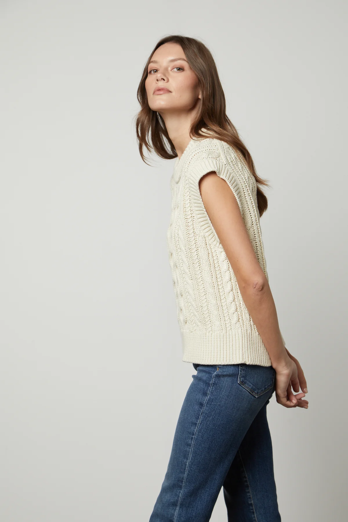 HADDEN SWEATER VEST - Image 4