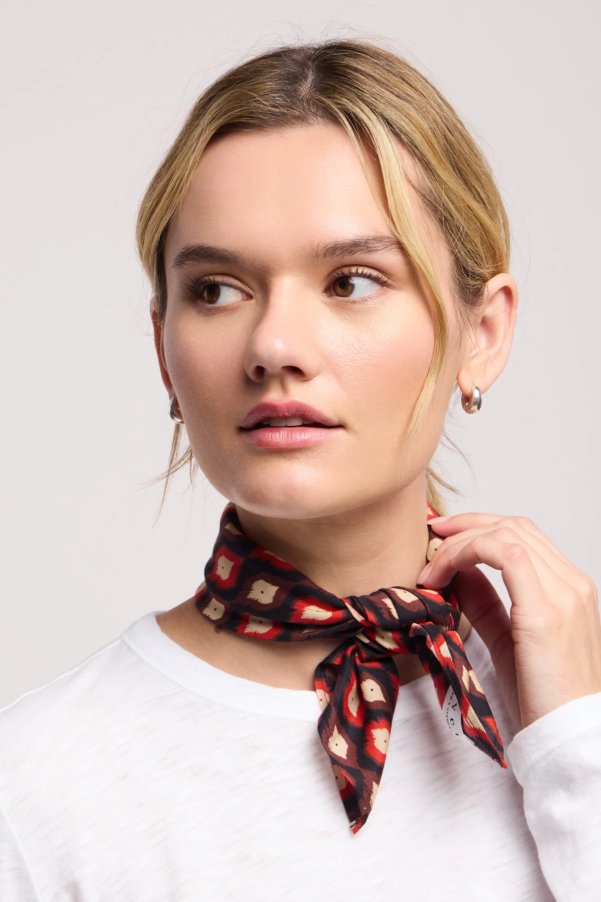 JEWEL SCARF - Image 21