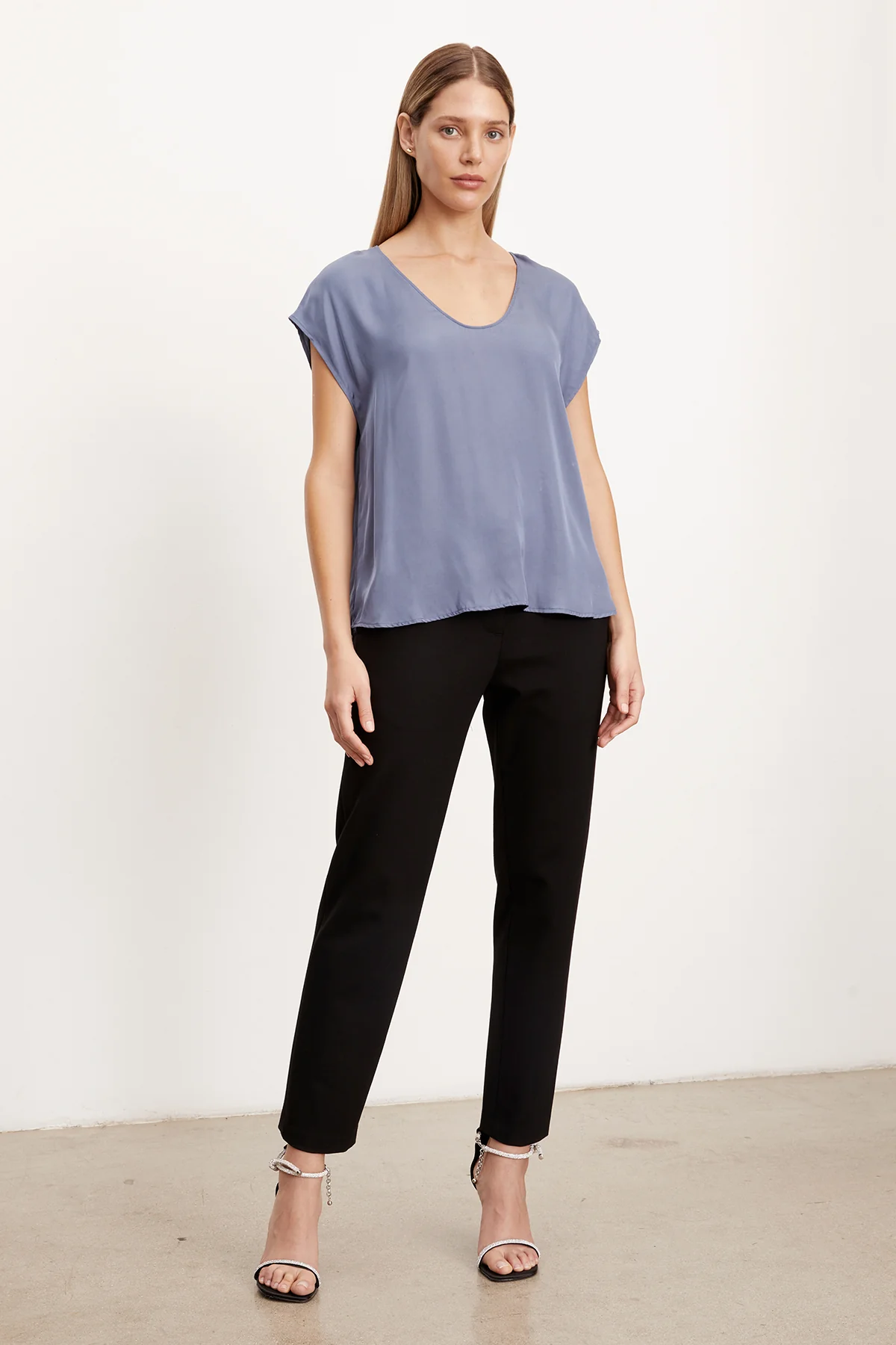 KALI SATIN SCOOP NECK TOP - Image 6
