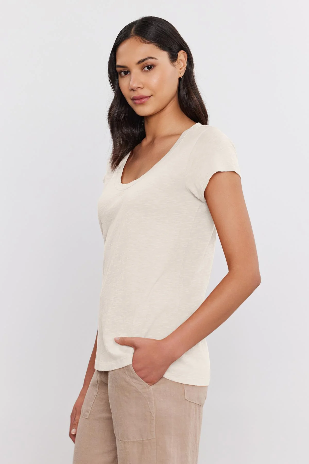 KIRA TEE - Image 5