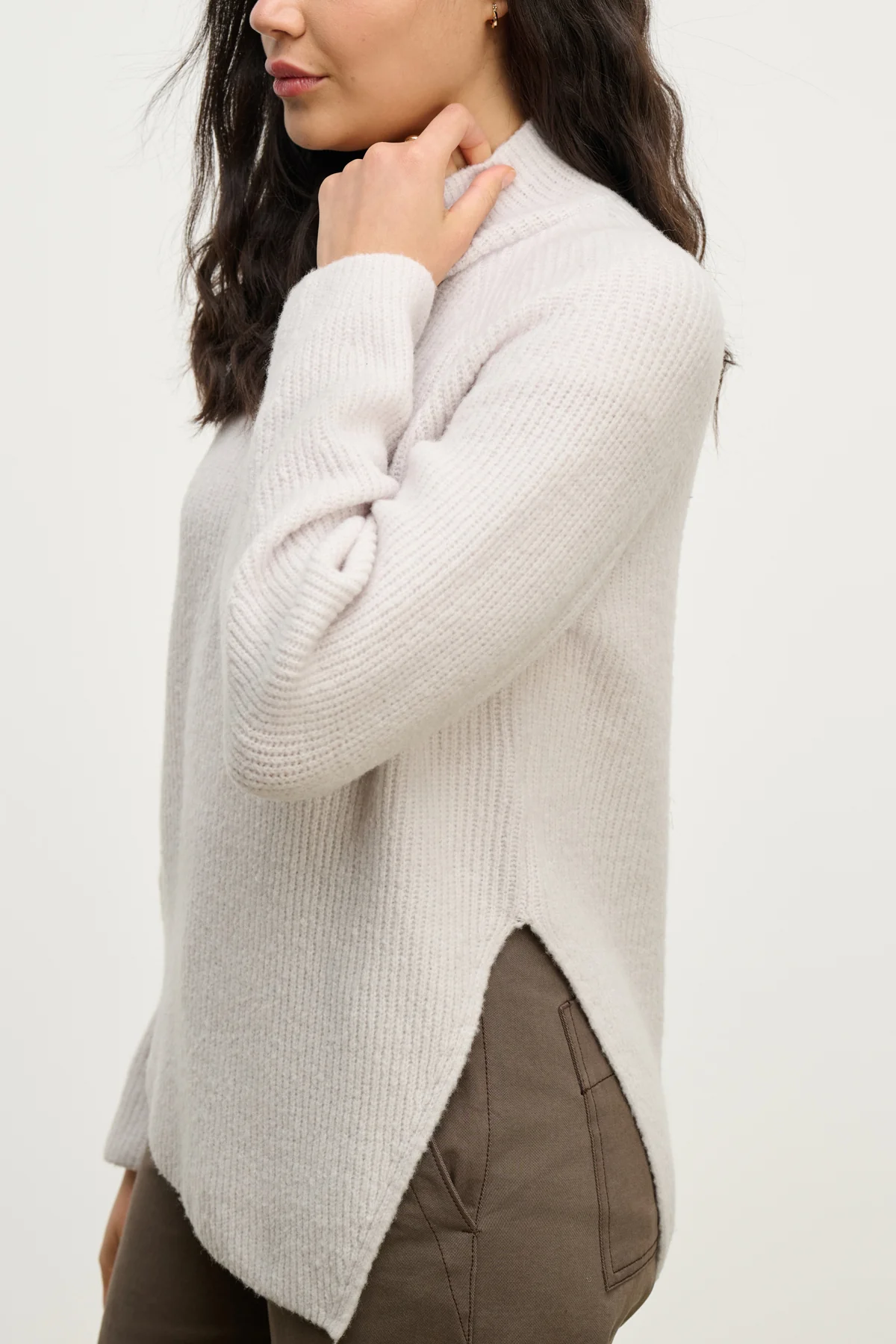 LESA SWEATER - Image 2