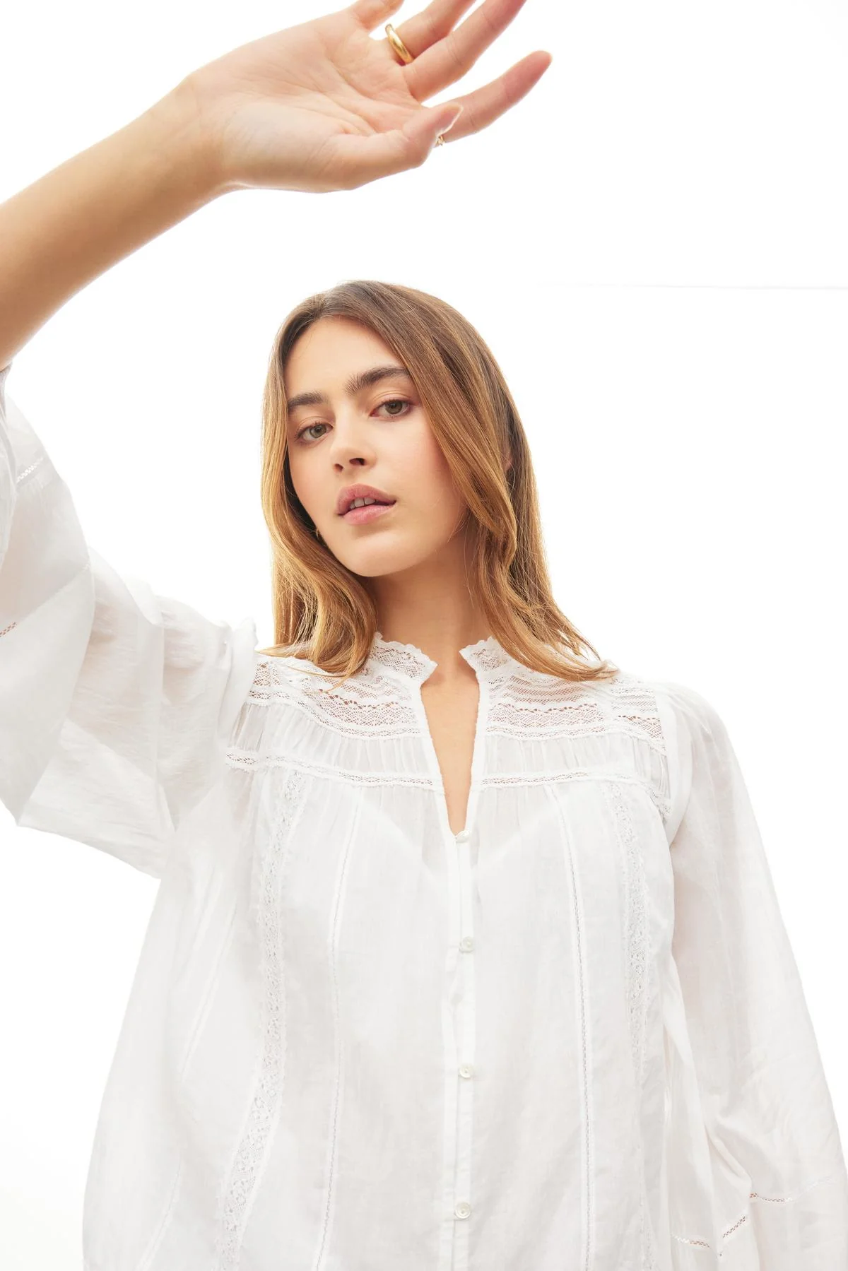 LIAM COTTON LACE BUTTON FRONT TOP - Image 5