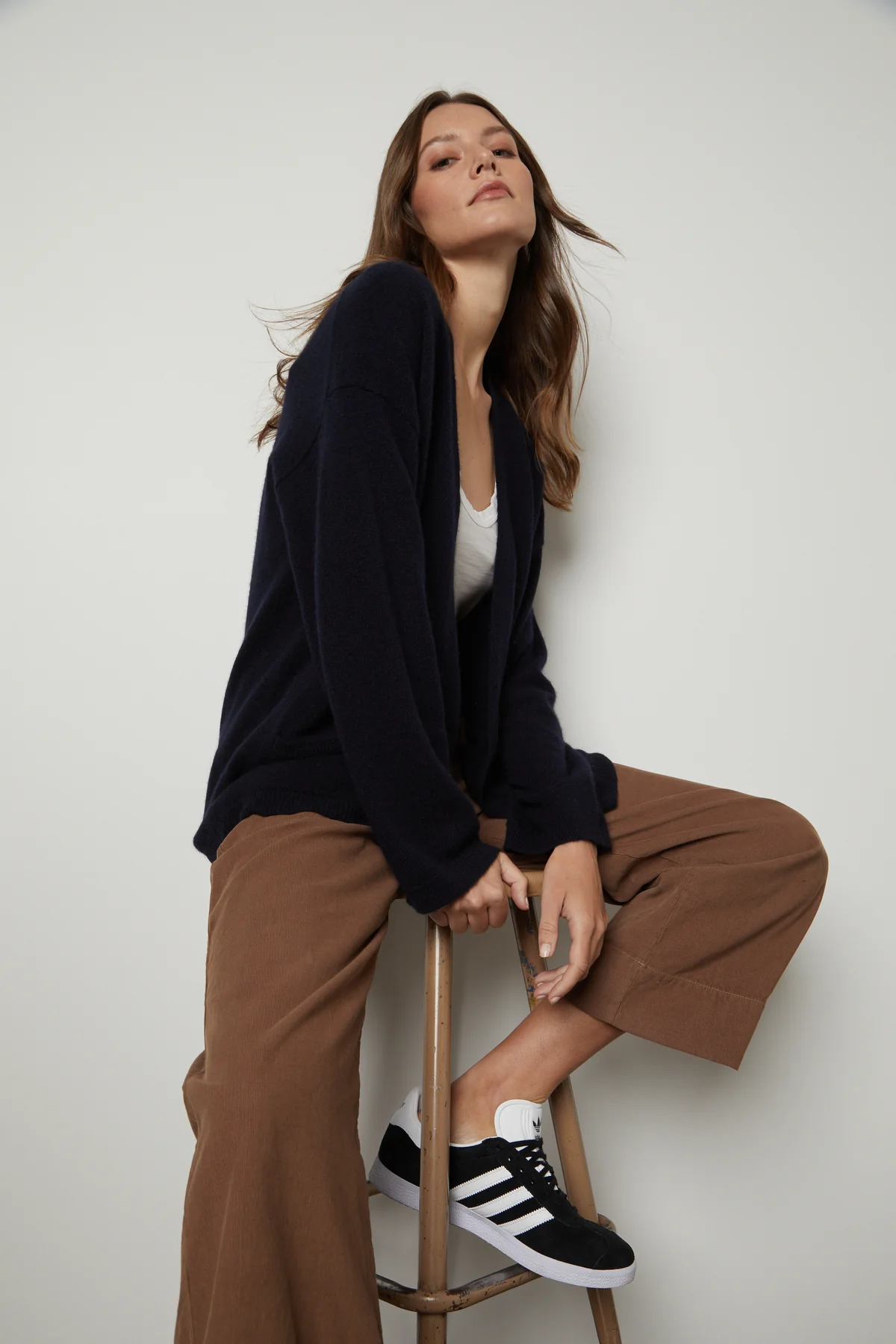 LILA CASHMERE CARDIGAN - Image 3