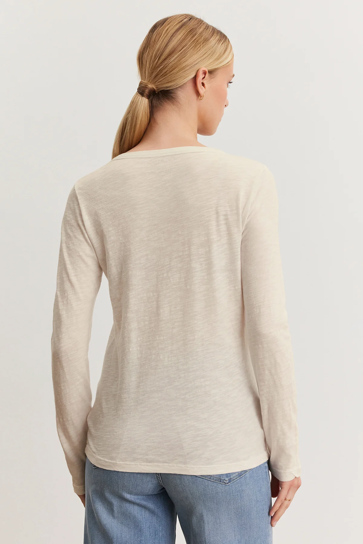 LIZZIE TEE - Image 4