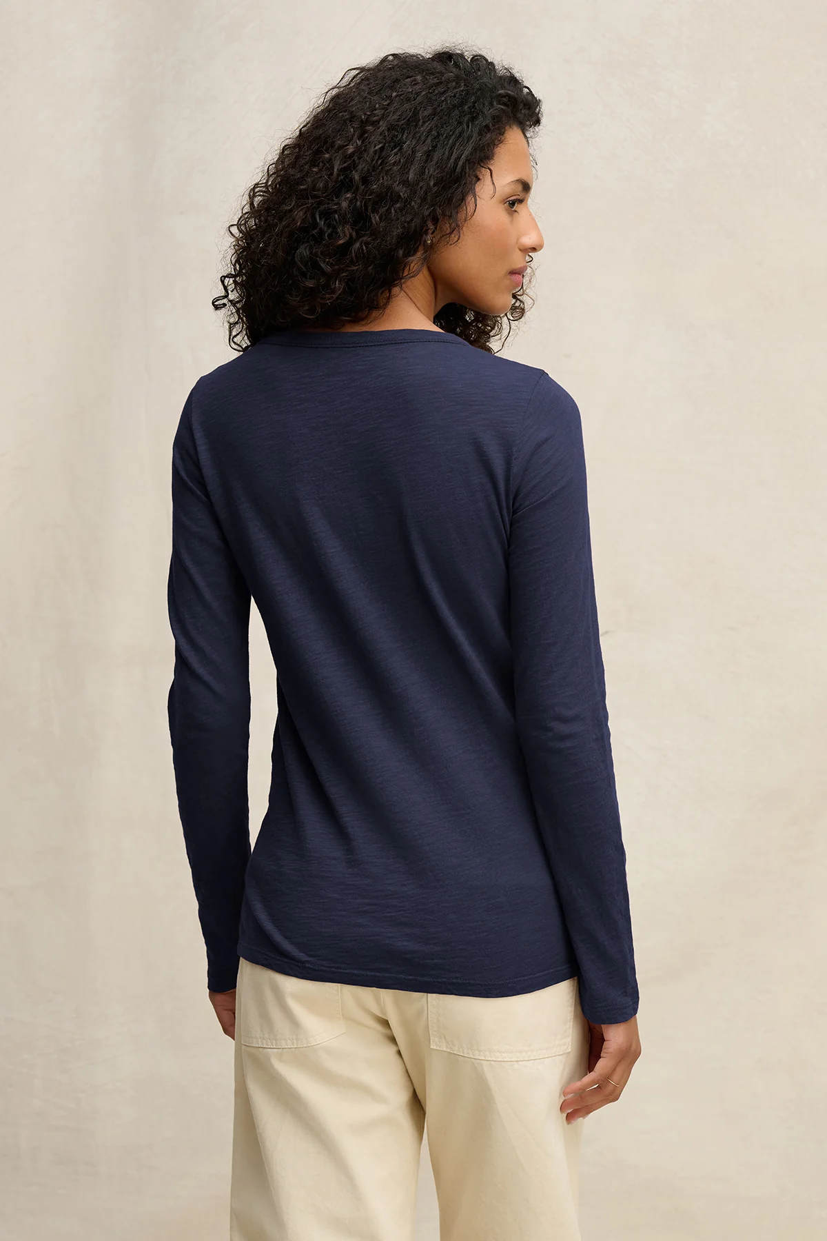 LIZZIE TEE - Image 13