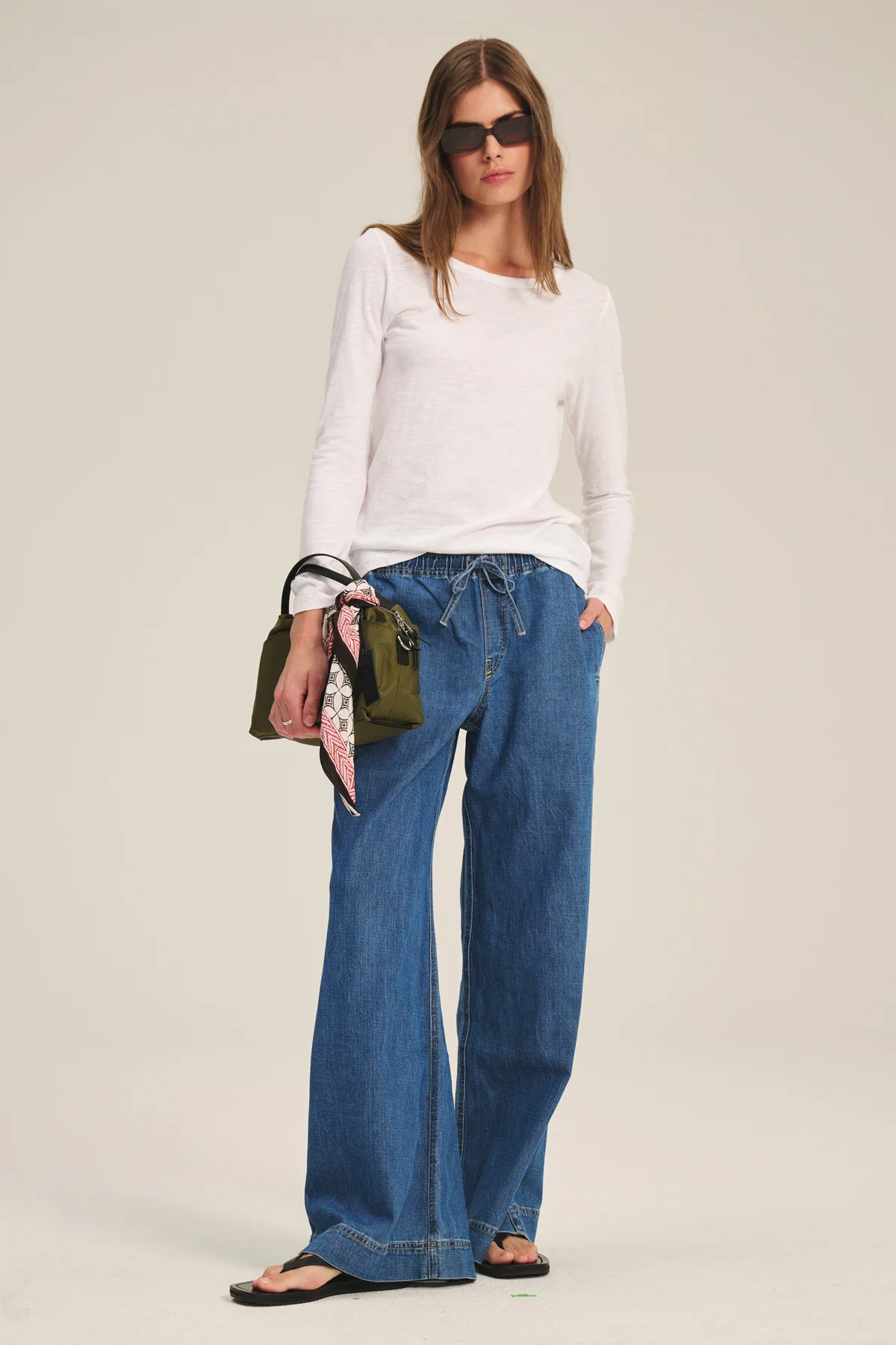 LIZZIE TEE - Image 15