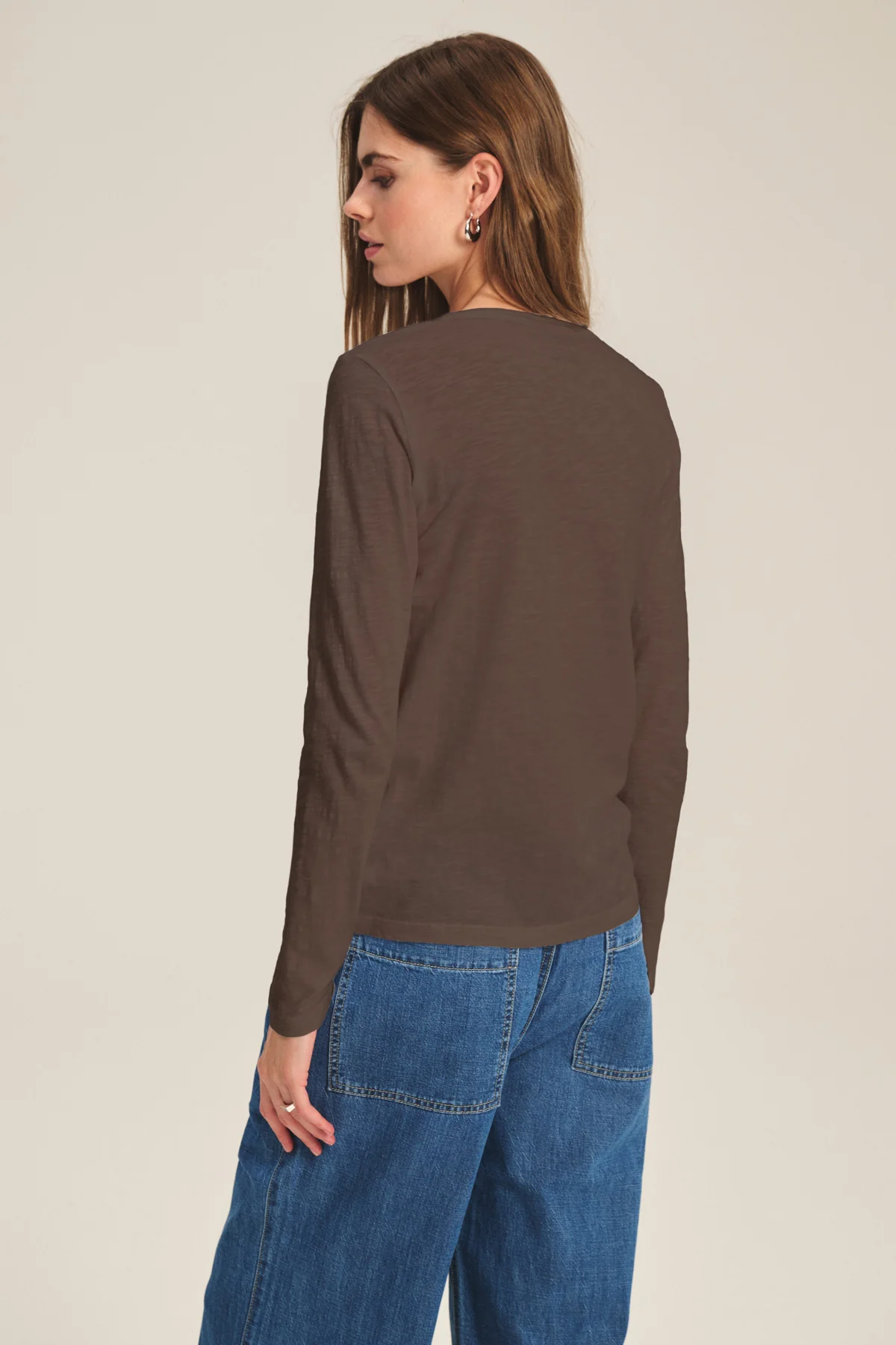 LIZZIE TEE - Image 3