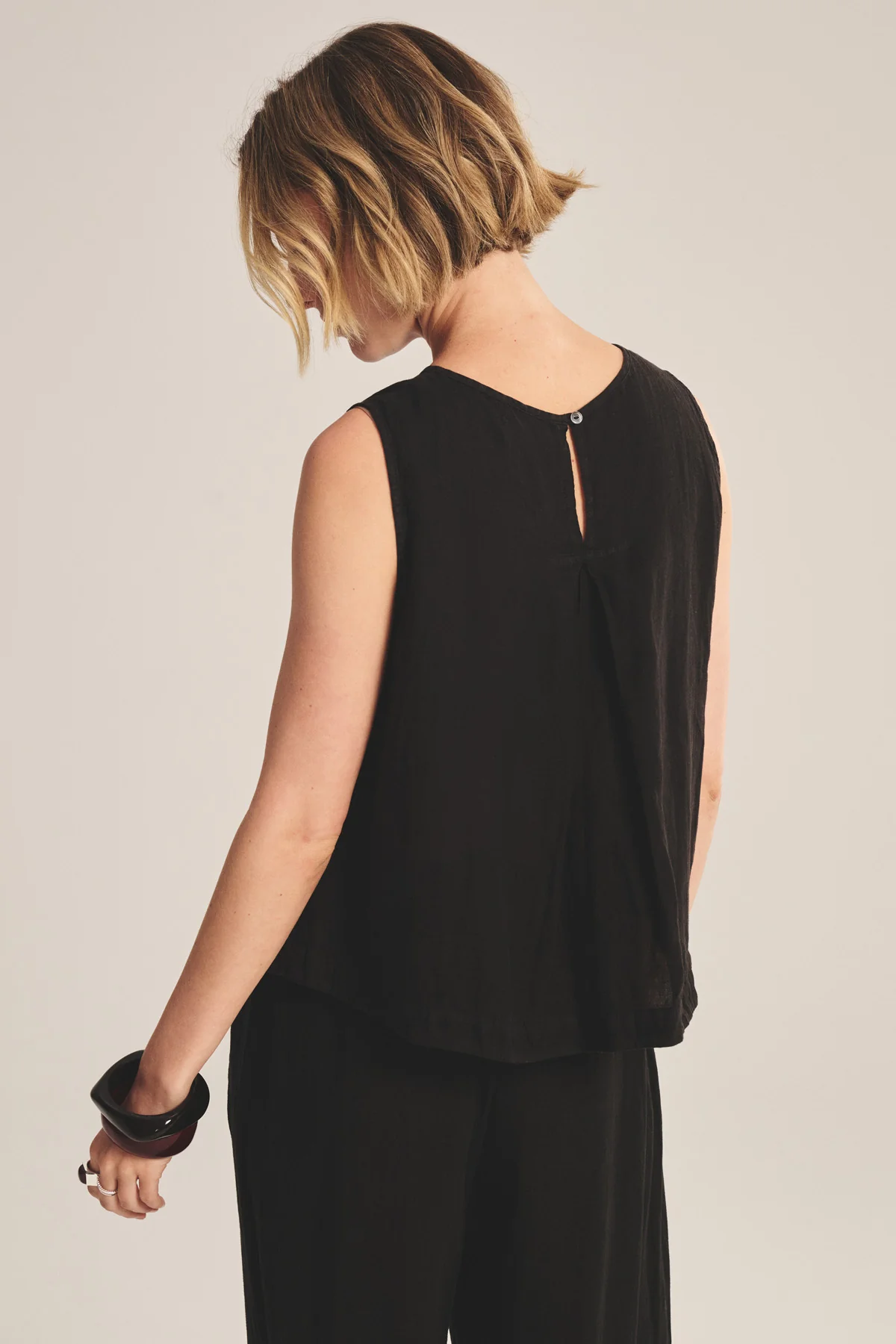 MAXINE LINEN TOP - Image 4