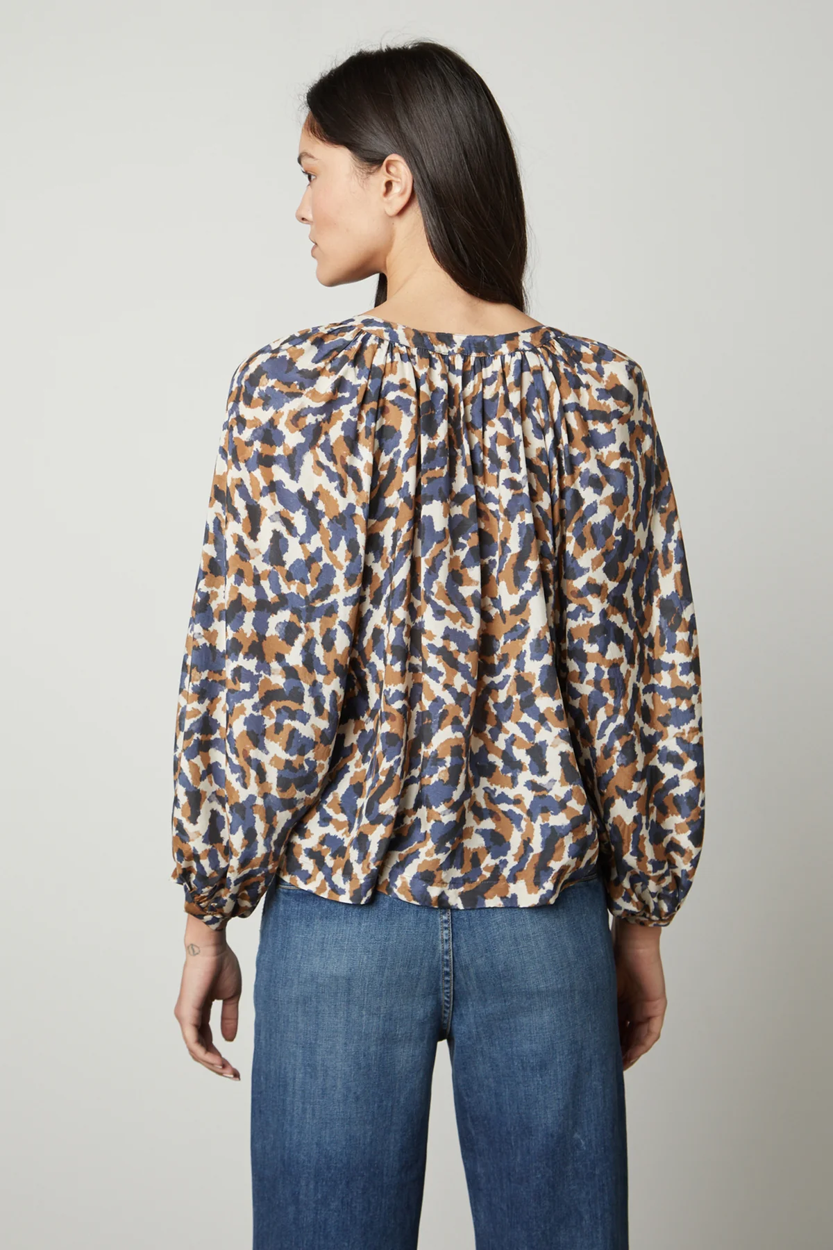MELINDA PRINTED BUTTON-UP TOP - Image 3