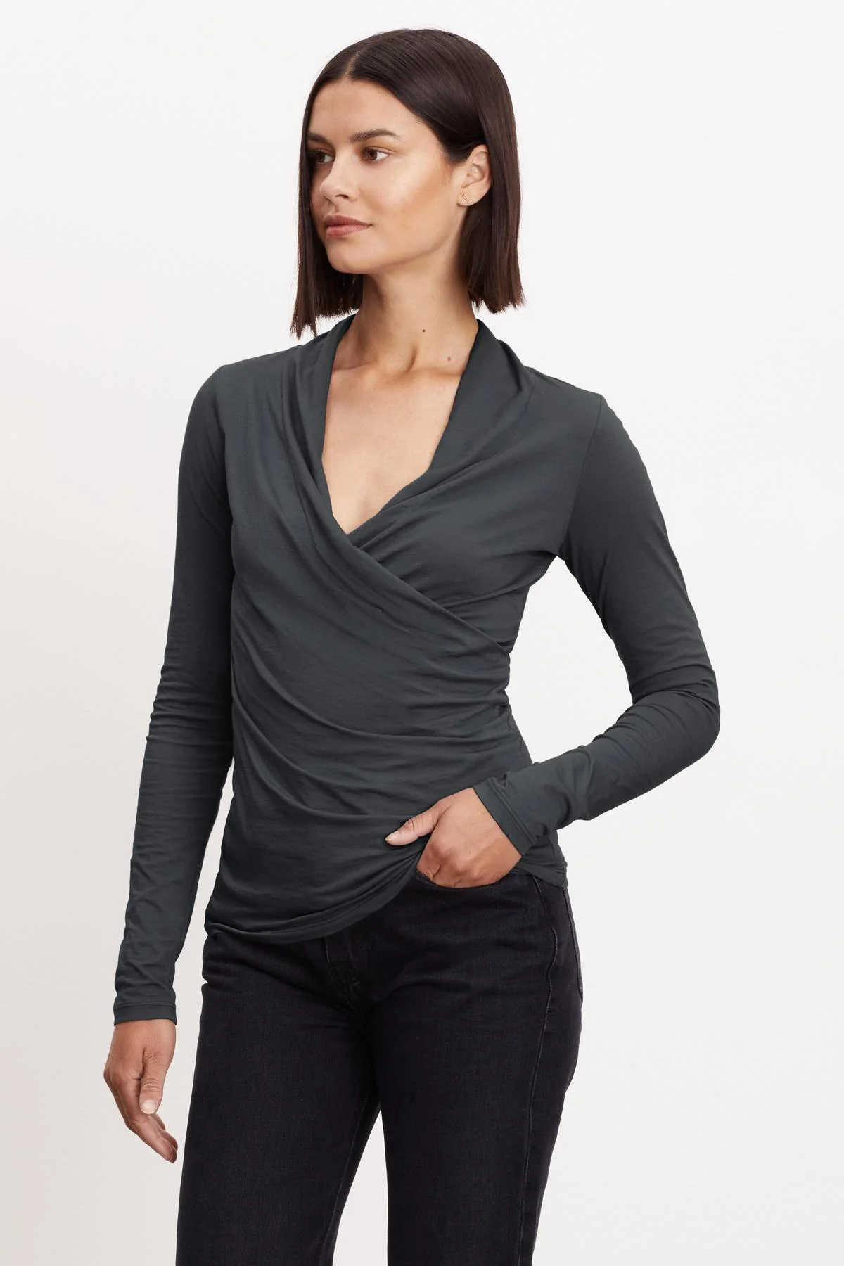 MERI WRAP FRONT FITTED TOP - Image 10