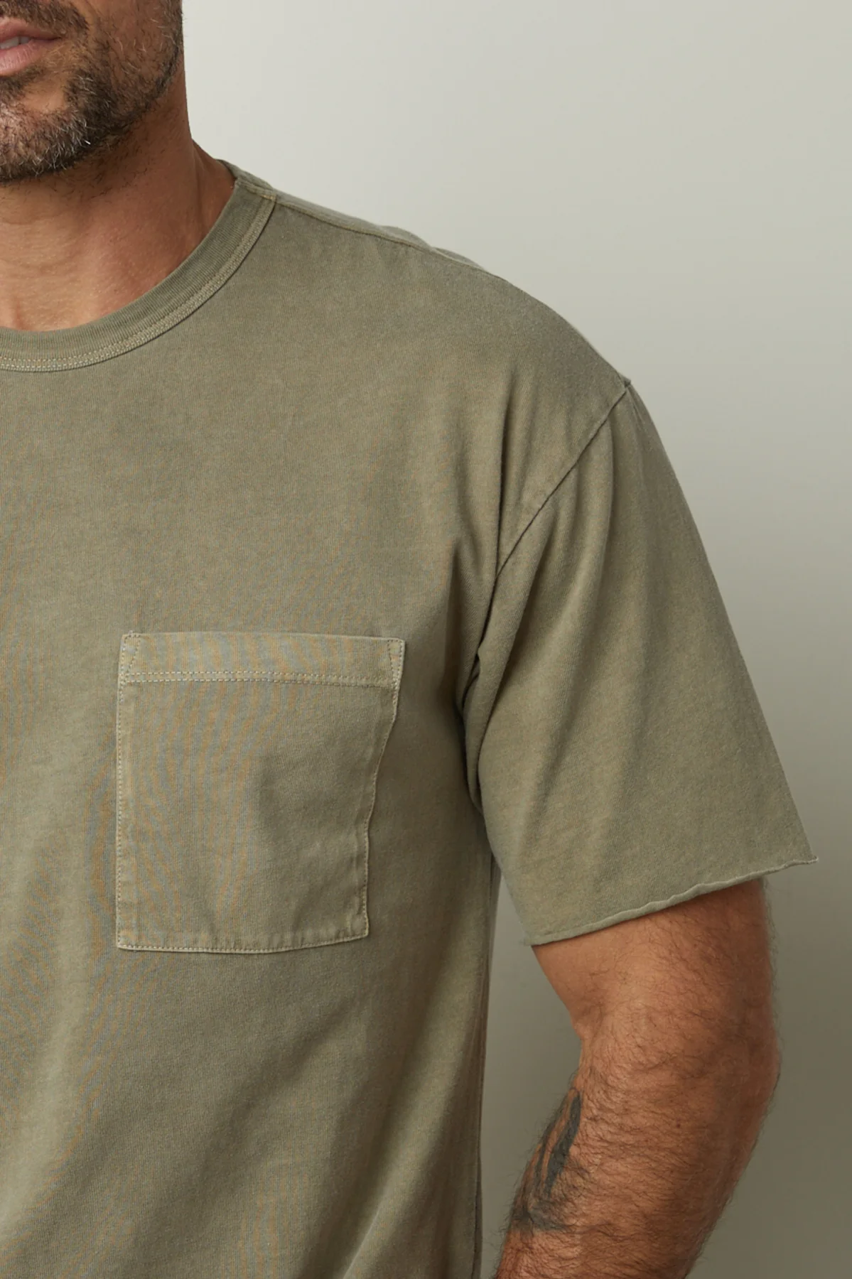 NEPTUNE CREW NECK POCKET TEE - Image 6