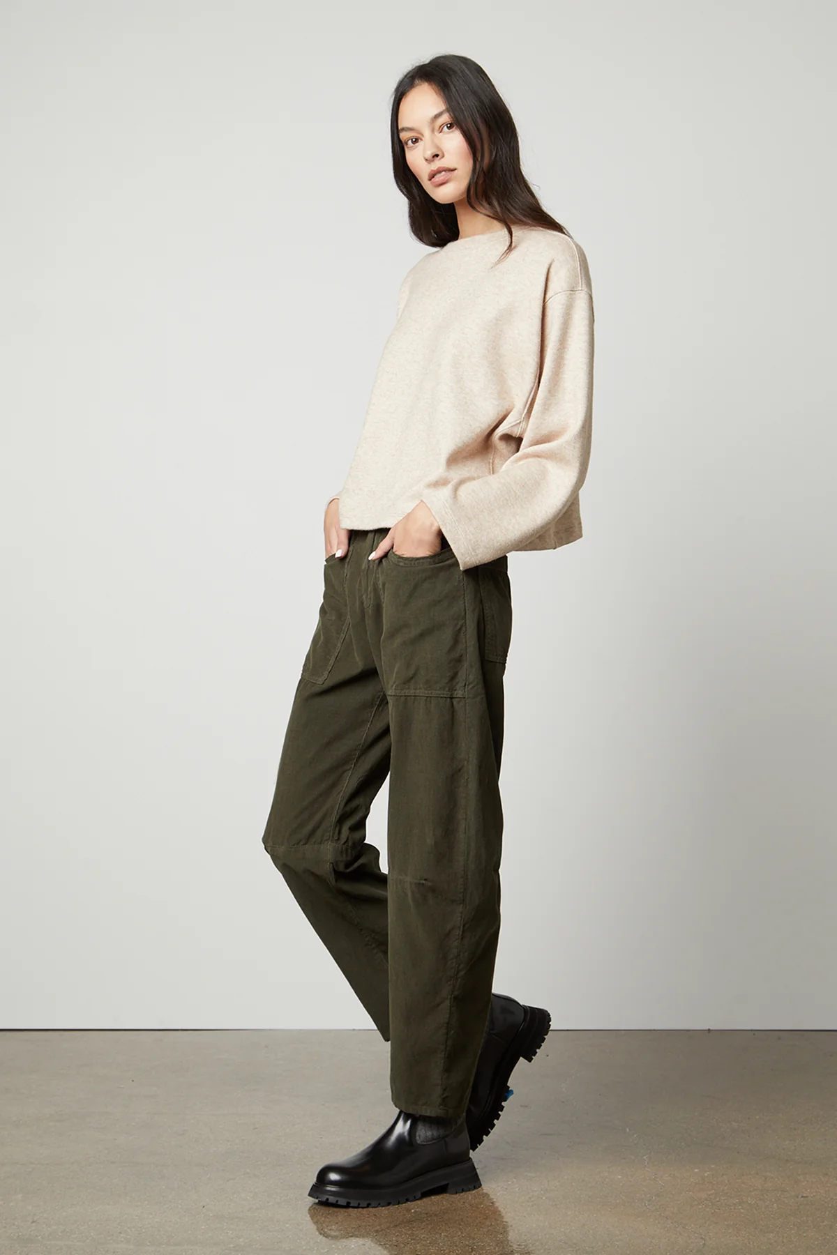 NIA DOUBLE KNIT CROPPED CREW - Image 6