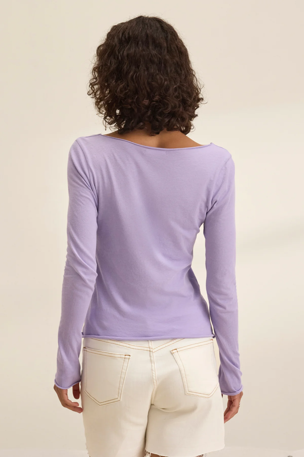 NOURA TEE - Image 17