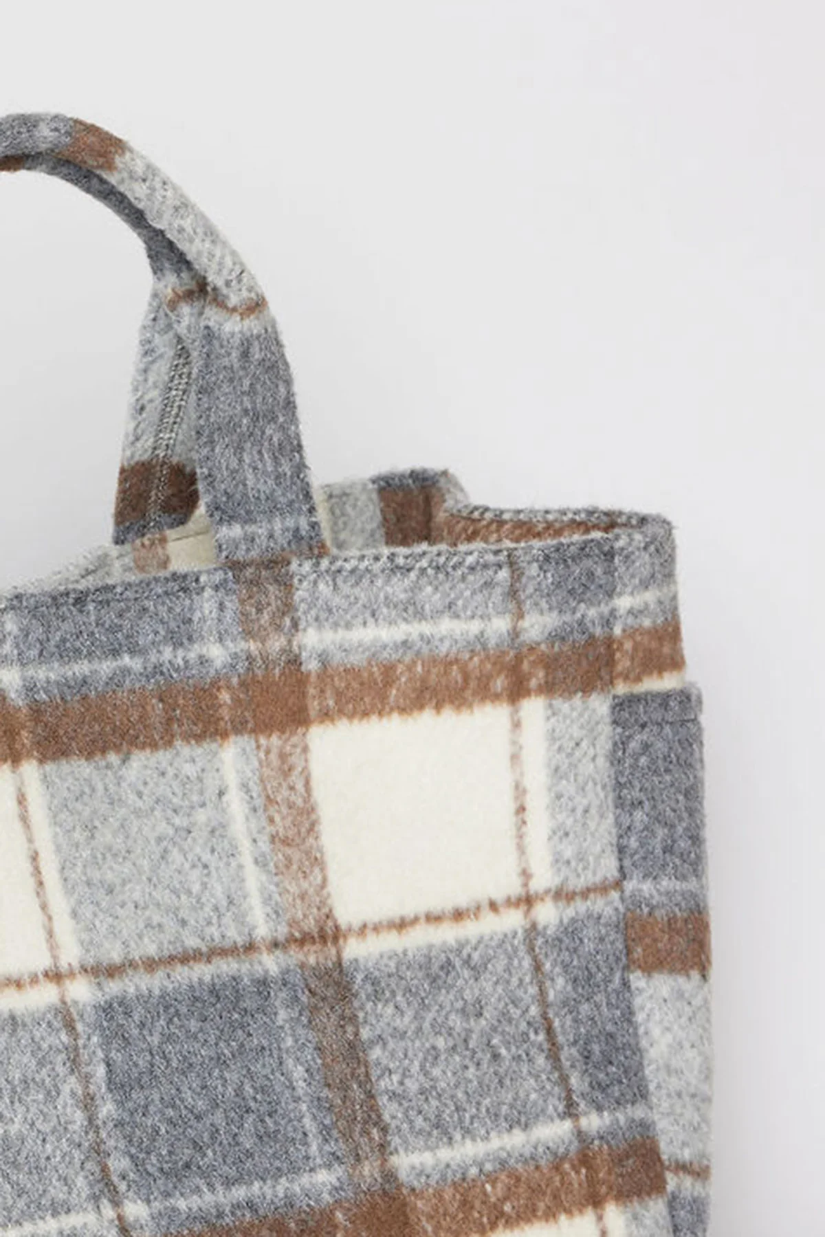 PLAID TOTE - Image 7
