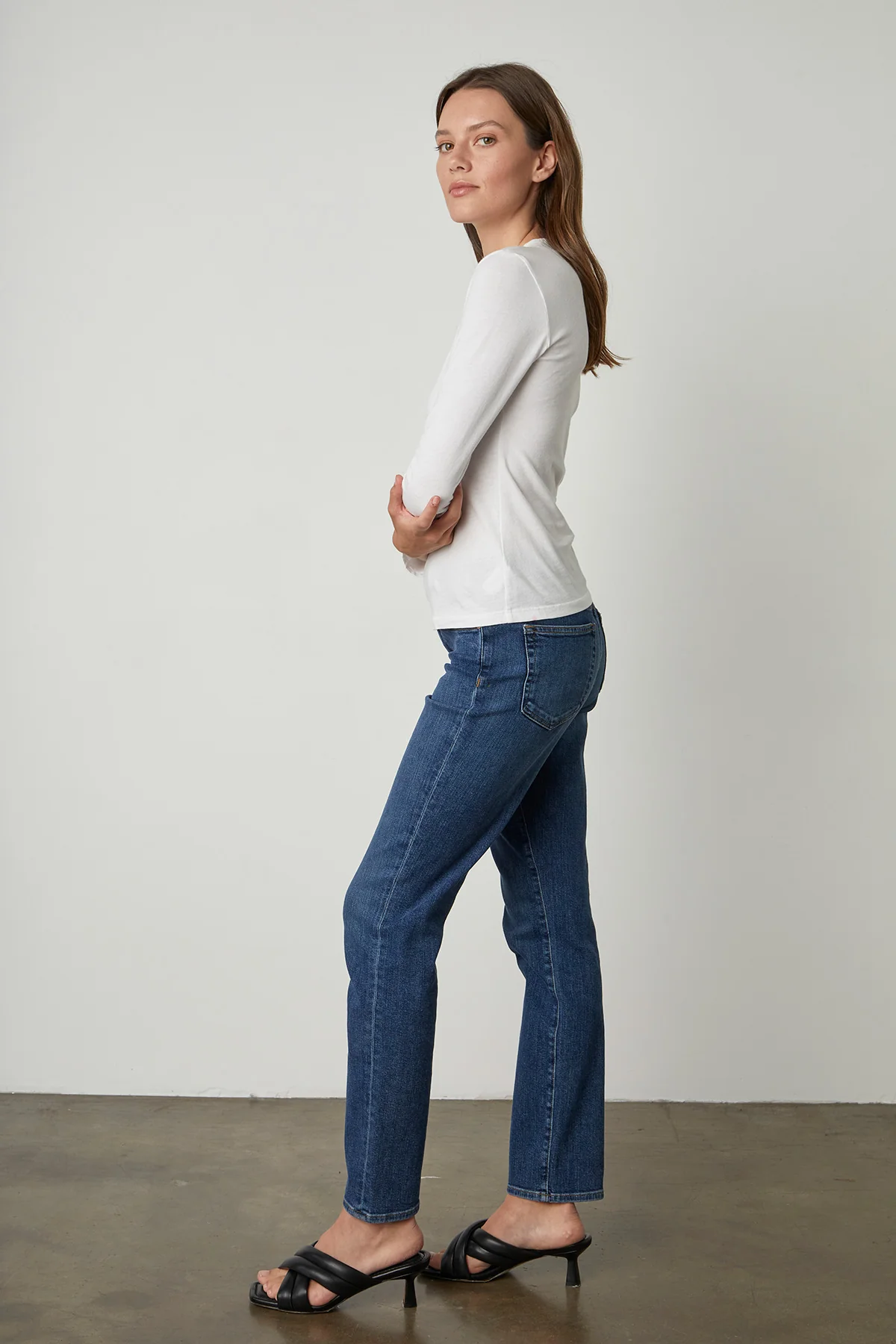 QUINNY 3/4 SLEEVE MOCK NECK TEE - Image 3
