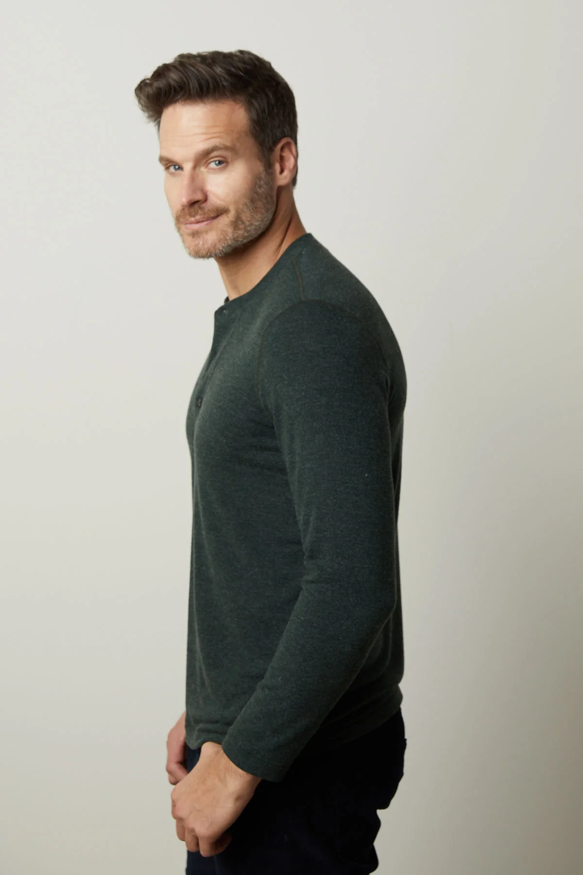 RYLAND HENLEY - Image 3
