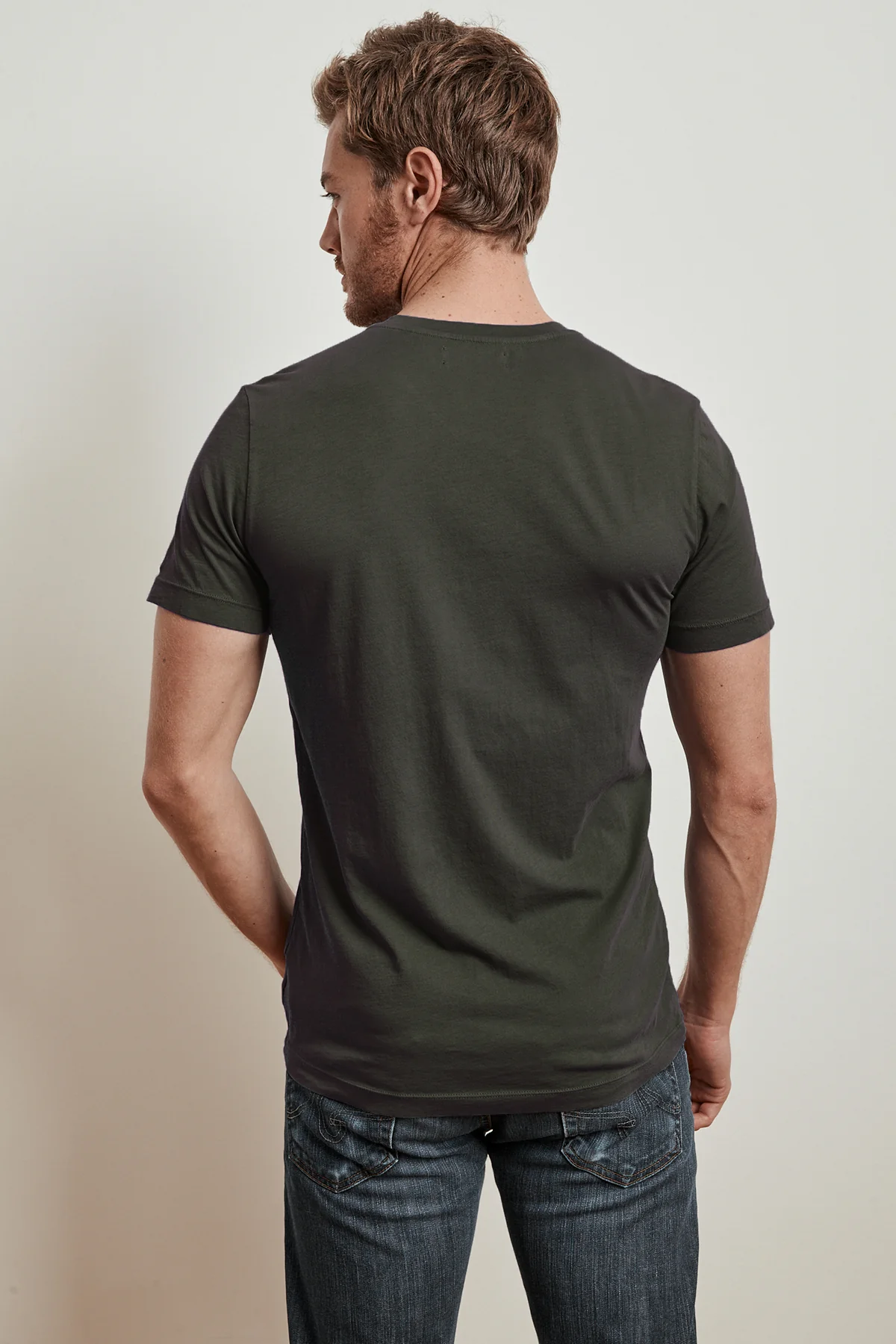 SAMSEN WHISPER CLASSIC V-NECK TEE - Image 10