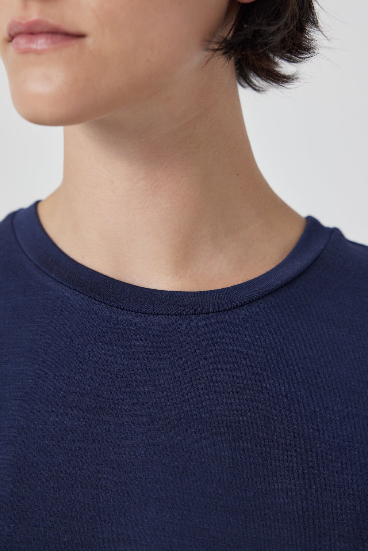 SOLANA TEE - Image 5