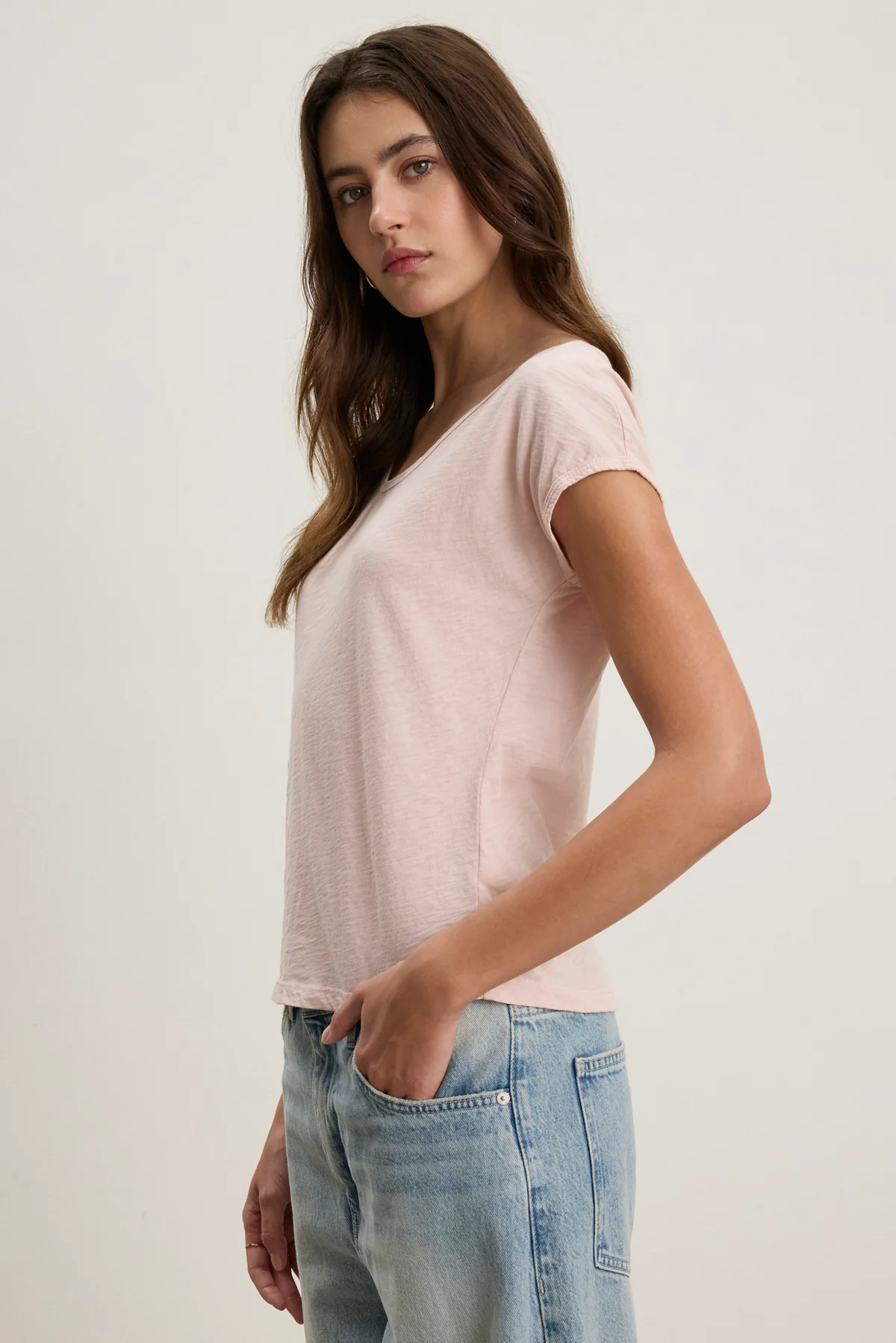 VIVIENNE TEE - Image 8