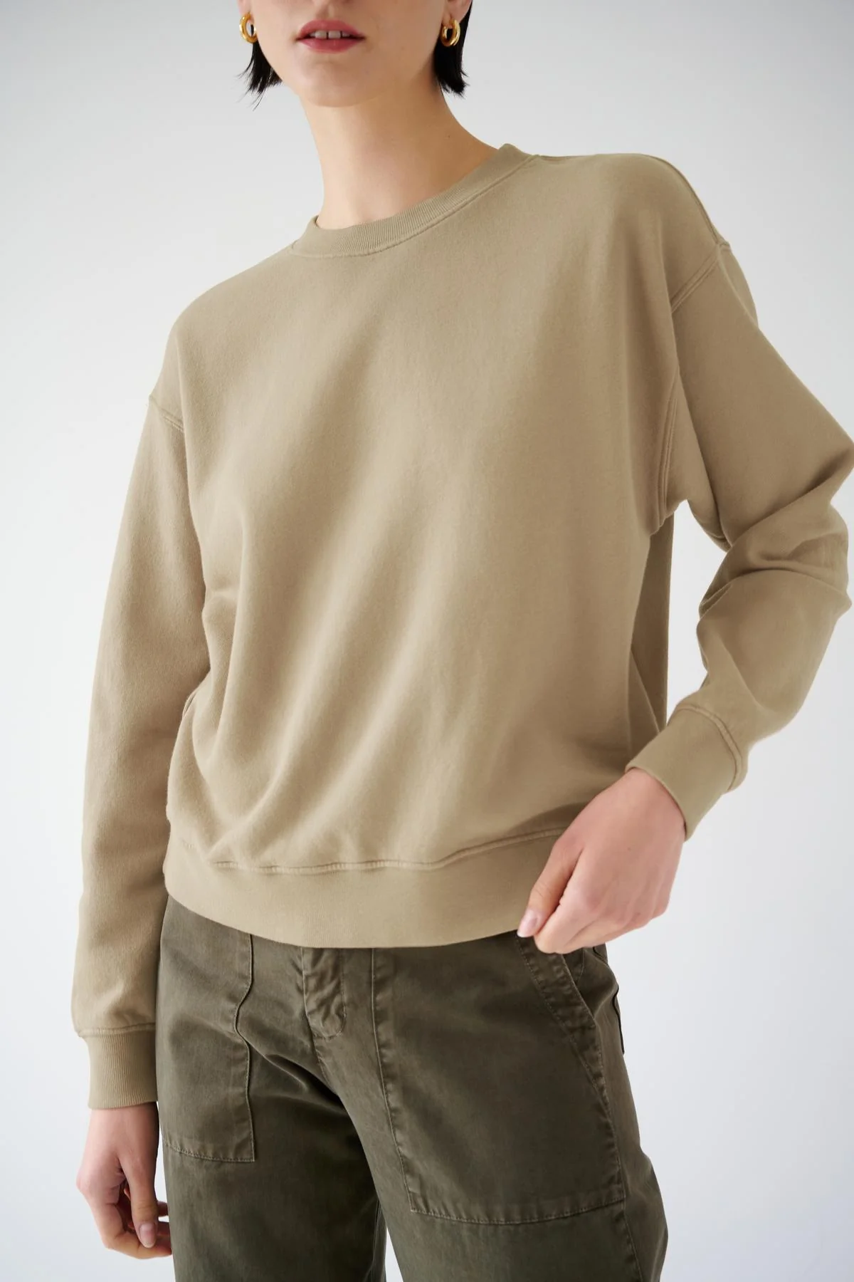 YNEZ SWEATSHIRT - Image 2