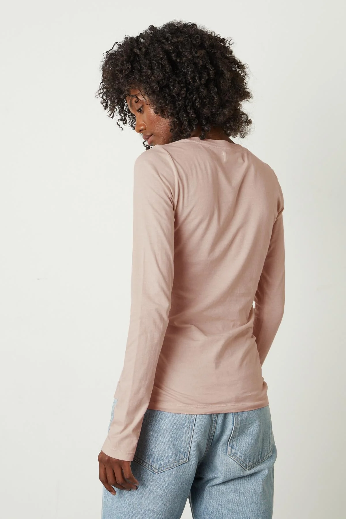 ZOFINA GAUZY WHISPER FITTED CREW NECK TEE - Image 3